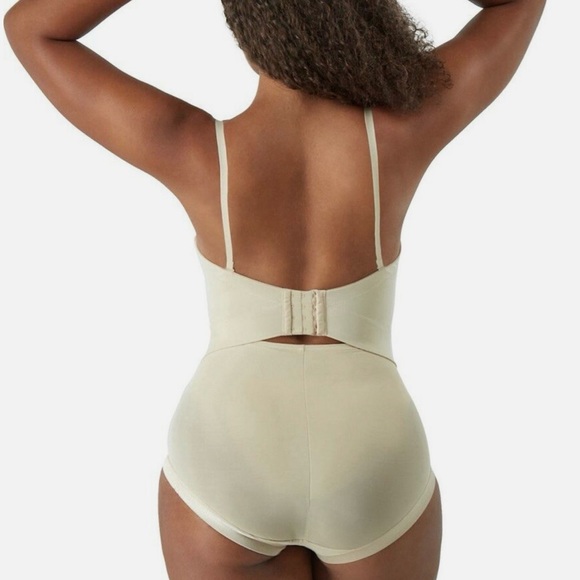 Maidenform Firm Control Shapewear Easy Up Strapless Body shaper SZ 40C NWT - Picture 2 of 8